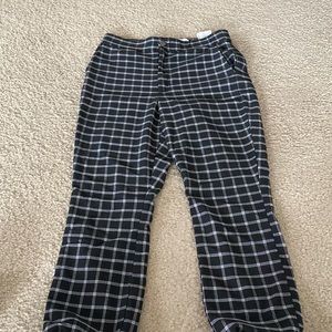 Black plaid skinny trouser